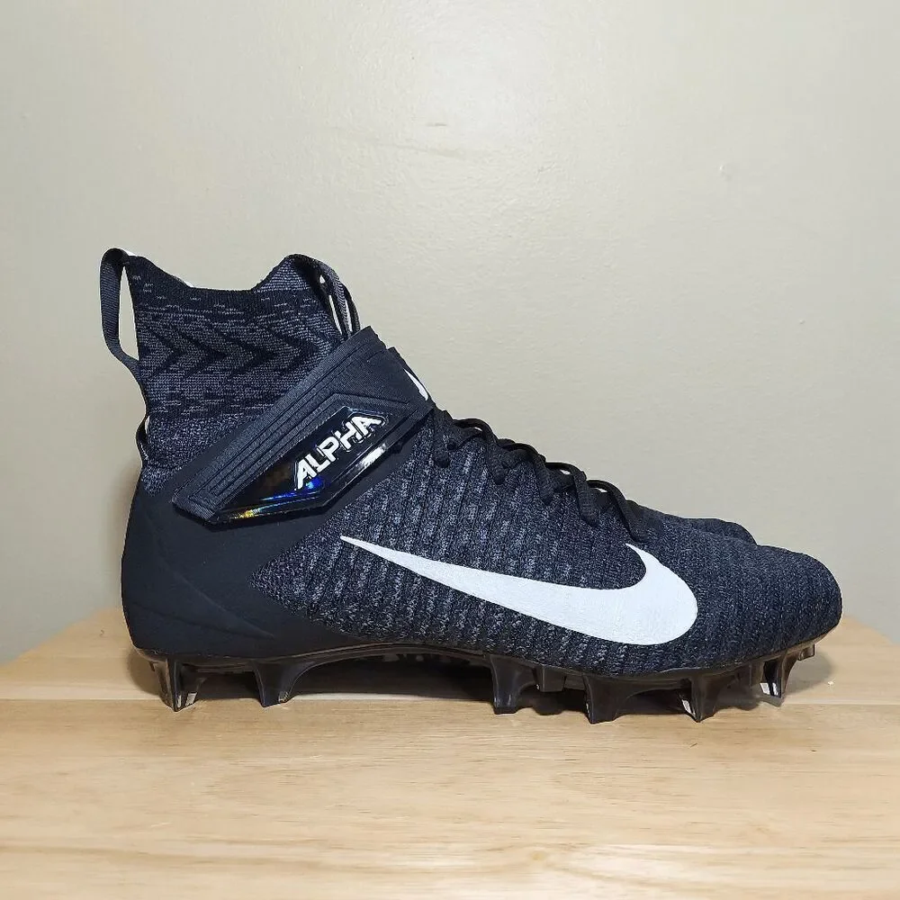 Nike Alpha Menace Elite 2 Flyknit Football Cleats Black White AO3374-001 Men's